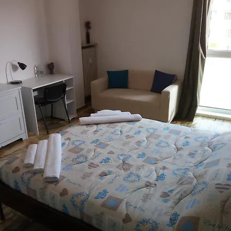 B&B International * Trieste