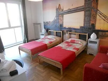 B&B International