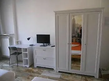 B&B International Guest house *