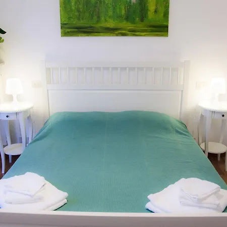Guest house B&B International
