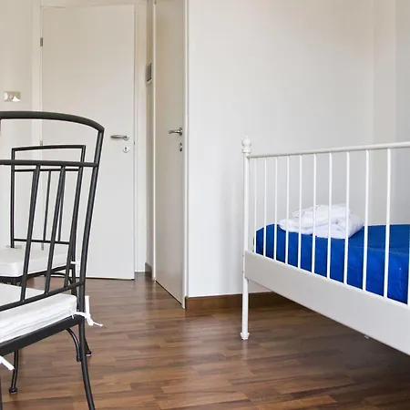 Guest house B&B International *